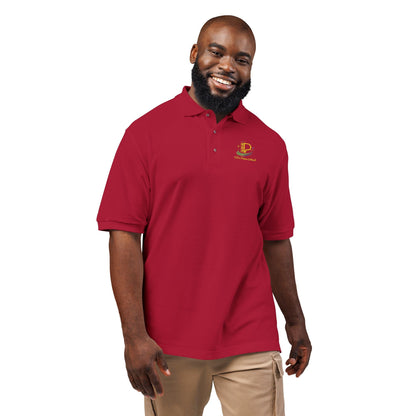 Lightweight embroidered crest polo shirt with relaxed fit and metal buttons